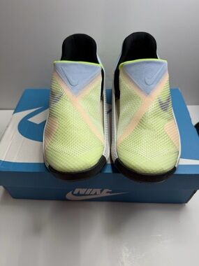 Nike Go FlyEase CW5883-100 Women's Athletic Sneakers